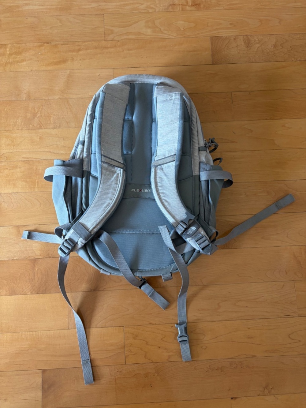 Women’s Recon Backpack - Picture 3 of 3